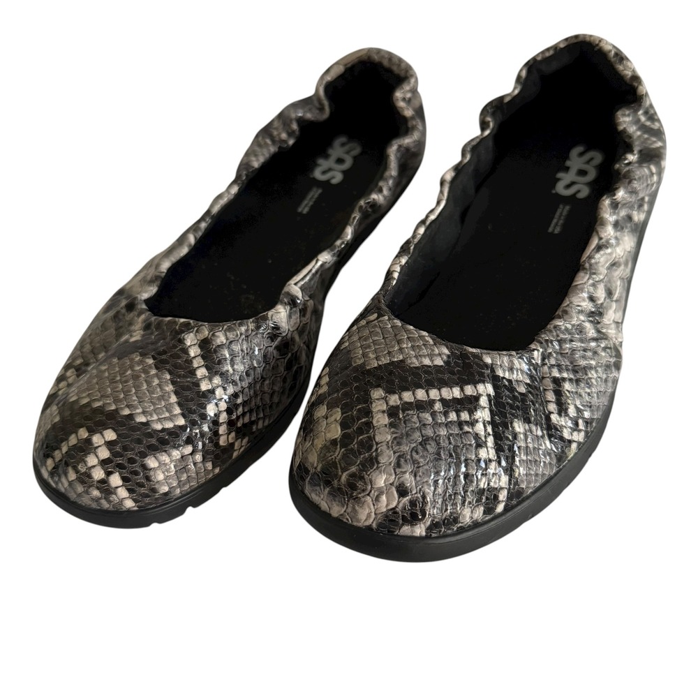 SAS Black and White Ladies ‎ Radiant Ballet Flats in Mamba Snake Print, 9.5M